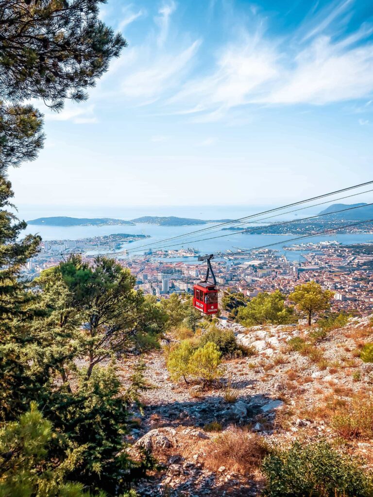 Evasion-Toulon-01-AdobeStock_541296810