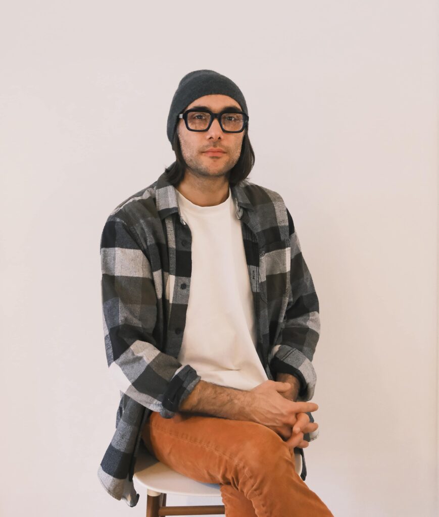 Lifestyle-Selene-Eyewear-Marc