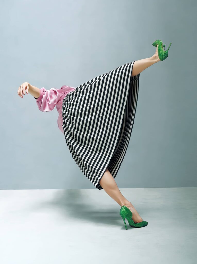 Lifestyle-Artup-01-Isabelle-Wenzel-I-fall-for-you-8-2024-Fina-art-print-c-I.Wenzel-Resize