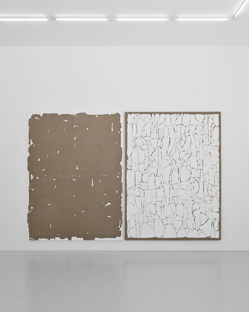 Lifestyle-Artup-04-Kirsten-Hutsch-Transferred-Gesso-no16 2024 photo Artnueve-Resize