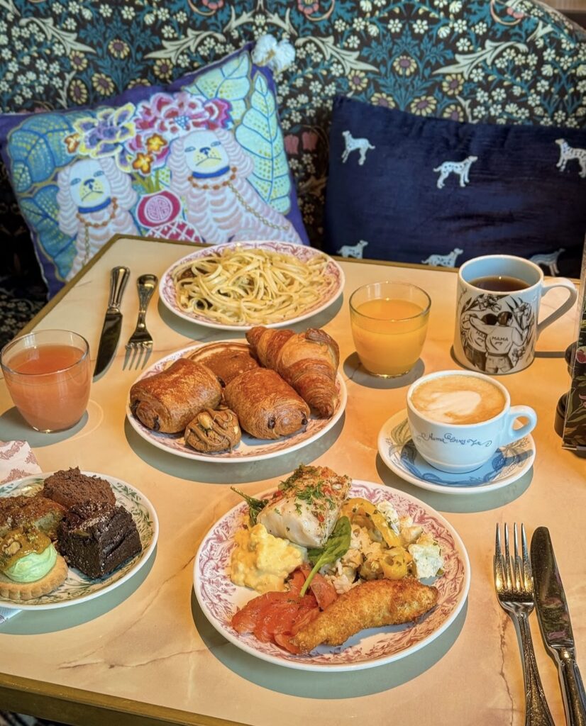 mamashelter-brunch-issi-mag