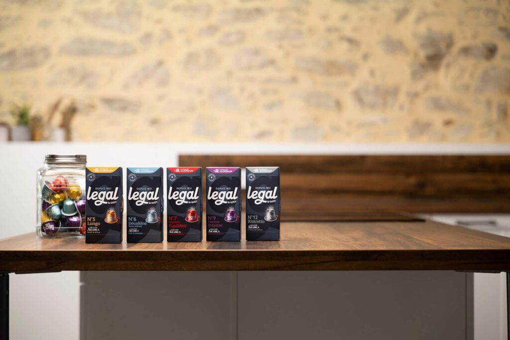 lifestyle-cafe-legal-04